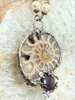Swirl & Pearl Necklace