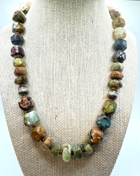 Earthbound Elegance Necklace