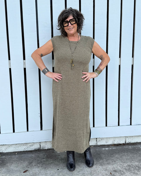 Olive Sands Ribbed Maxi