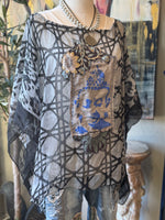Buddha Chic Mantle